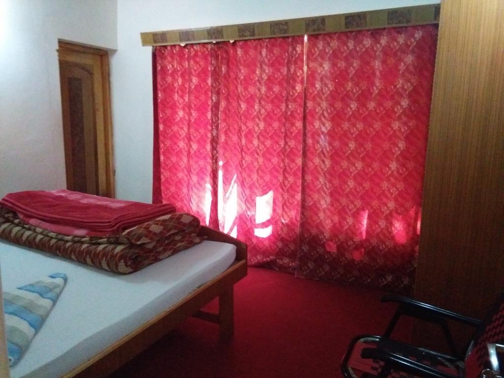 Galaxy Guest House Hundar Экстерьер фото